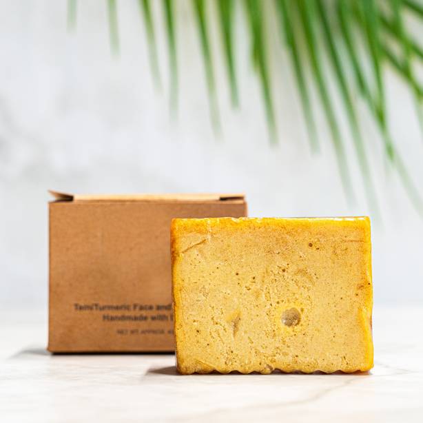 Glow Essence™ — De zachte reiniger voor een frisse, natuurlijke glow